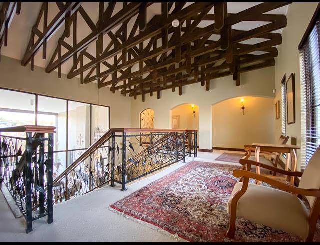 6 BEDROOM HOUSE FOR SALE IN DAINFERN VALLEY ESTATE